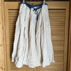 えみおわす　タックスカートのサムネイル