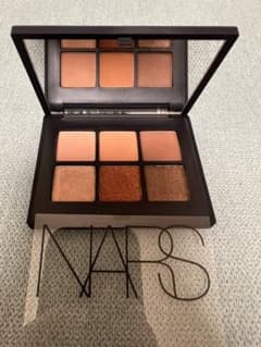NARS ナーズ　アイシャドゥのサムネイル
