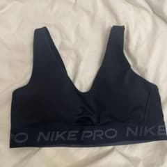 NIKE PRO スポーツブラ ブラック Mサイズのサムネイル