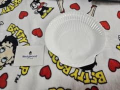 WEDGWOOD ウェッジウッド  白 シェルプレートのサムネイル