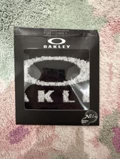 ヤ*ン様 OAKLEY ブラック タオルハンカチのサムネイル