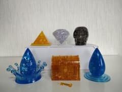 ②　ビバリー  クリスタル　立体　ピラミッド　スカル 宝箱 ダイヤ 3D パズルのサムネイル