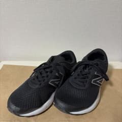 New Balance 420 スニーカーのサムネイル