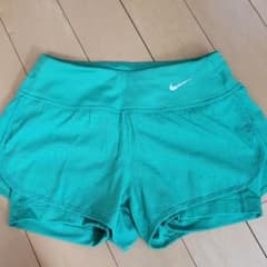 NIKE ナイキ ショートパンツのサムネイル