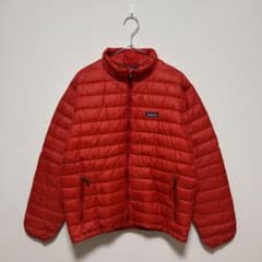 Patagonia パタゴニア 赤 ダウンセーター メンズMのサムネイル