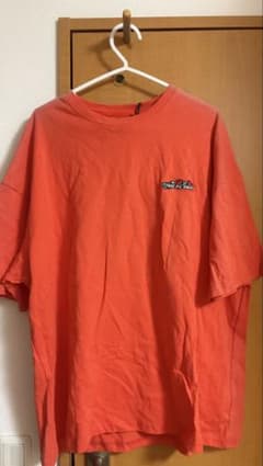 バックプリント Tシャツ オレンジ キャラクターのサムネイル