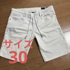 DIESEL ホワイト ハーフパンツのサムネイル