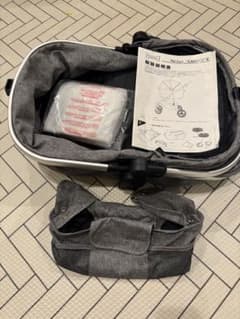 <値下げ>CARINOⅢピッコロカーネ　カリーノ3 未使用ペットカート　グレーのサムネイル
