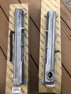 トヨタ　1jz gte バルブカバー ASSY 中古品 トヨタ 1jz gte バルブカバー ASSY 中古品 - メルカリ