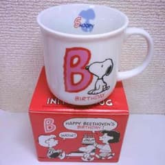 【値下げ】スヌーピー  イニシャルマグカップ《B》のサムネイル