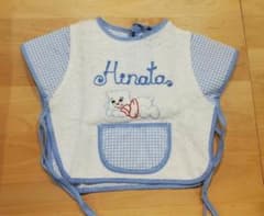 新品★Hinata名入れお食事エプロン ベビーエプロンくま刺繍リカーミヴェロニカのサムネイル