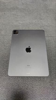 【ジャンク】iPad pro 11インチ(第2世代) 128GB　スペースグレイのサムネイル