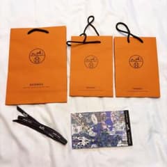 HERMES ショップ袋 3枚セット リボン・ビジュアルブック付き - メルカリ