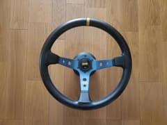 OMP CORSICA 青 ブルー ステアリング ランエボ9用ボス付 OMP CORSICA 青 ブルー ステアリング ランエボ9用ボス付 - メルカリ