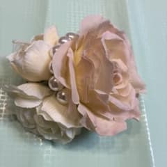 コサージュのサムネイル