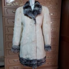 チンチラファートリム(襟·すそ) ホワイトミンクファーコート チンチラファートリム(襟·すそ) ホワイトミンクファーコート - メルカリ