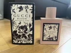 GUCCI BLOOM グッチ ブルーム 香水のサムネイル