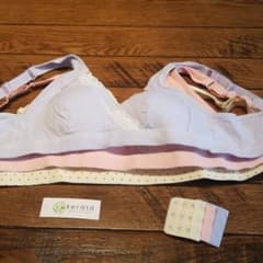 【値下げしました】授乳ブラジャー　kerata　Ｌサイズ　三枚セットのサムネイル