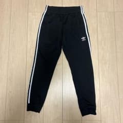 チ*ト様 adidas トラックジャージ パンツのサムネイル