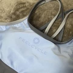【お値下げ中】FEEL CYCLE スポーツブラのサムネイル