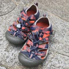 KEEN キーン サンダル　16センチのサムネイル