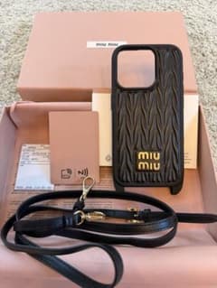 Miu Miu iPhoneケース 5ZH185 マテラッセ Miu Miu iPhoneケース 5ZH185 マテラッセ - メルカリ