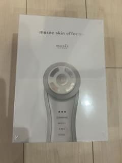 [新品未開封] ミュゼ ： スキンエフェクター　美顔器のサムネイル