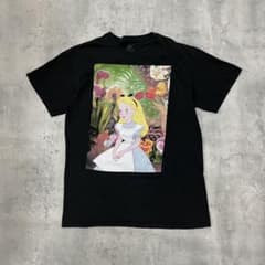 디즈니 디즈니 이상한 나라의 앨리스 애니메이션 티셔츠 블랙 페이드