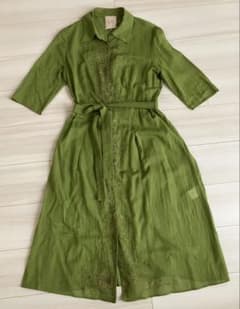 Sybilla シャツワンピース　Mサイズ相当　透け感あり　刺繍入り Sybilla シャツワンピース Mサイズ相当 透け感あり 刺繍入り - メルカリ