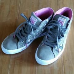 PUMA・ハイカットスニーカー！のサムネイル