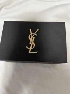 Yves Saint Laurent ギフトボックス （香水空箱付き）のサムネイル