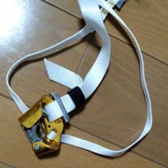 たいぽん様専用　PETZL ペツル パンタン　右足用のサムネイル