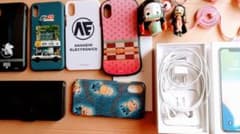 iPhoneX用ケース色々と、本体以外の付属品のサムネイル
