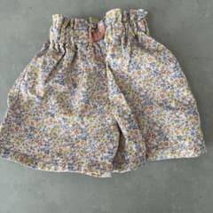 花柄 フリルウエスト ショートパンツのサムネイル