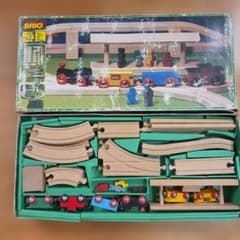 BRIO 木製レールセット 知育玩具のサムネイル