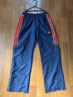 アディダス　ナイロンパンツ ネイビー×オレンジ