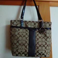 COACHのかばんのサムネイル