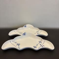 廃盤☆ロイヤルコペンハーゲン　ブルーパルメッテ　クレセントディッシュ ロイヤルコペンハーゲン ブルーパルメッテ クレセントディッシュ 2枚