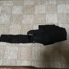 ハンドガン レッグホルスター右足用のサムネイル
