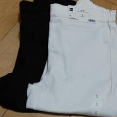 GU クロップドレギンスパンツ　Ｓサイズのサムネイル