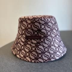 新品　STELLA McCARTNEY帽子のサムネイル