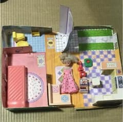 リカちゃんハウス 昭和 レトロ いづみちゃん - メルカリ