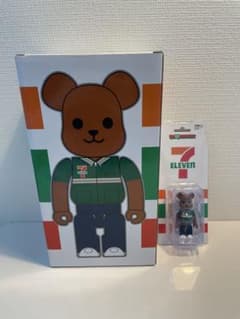 BE@RBRICK 7-11 ベアブリック 400% 100% - メルカリ