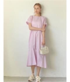 (即完売品)ACYM under flare lady ピンク　ワンピースのサムネイル