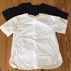 Tシャツ  紺白2枚セット   ユニクロ  sのサムネイル