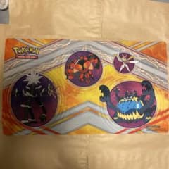 ポケカ　プレイマット カミツルギ　限定　アクジキング　デンジュモク　海外公式 ポケカ プレイマット カミツルギ 限定 アクジキング デンジュモク 海外