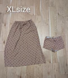 【値下げ中】ショーツ、ロングスカート水着2点セット XLサイズのサムネイル