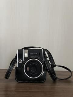 instax mini 40 本体 ストラップ付きのサムネイル