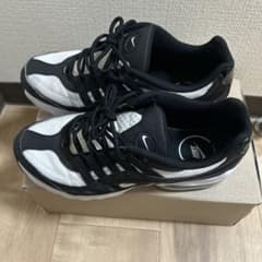 Nike Air Max ブラック/ホワイト スニーカーのサムネイル