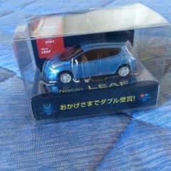 日産 LEAF パパジーノ ミニカー 非売品のサムネイル